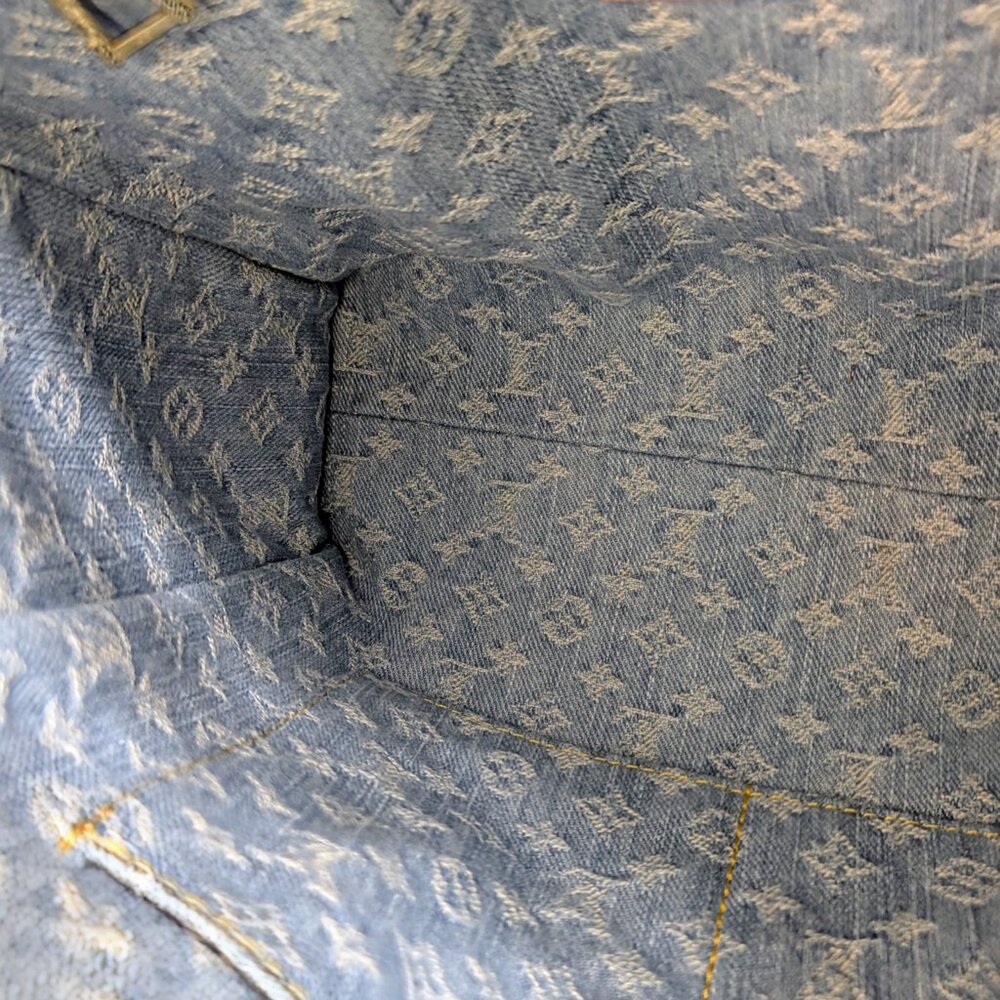 Louis Vuitton "Sky Denim" Braided Denim OnTheGo PM Tote Bag - Picture 11 of 15